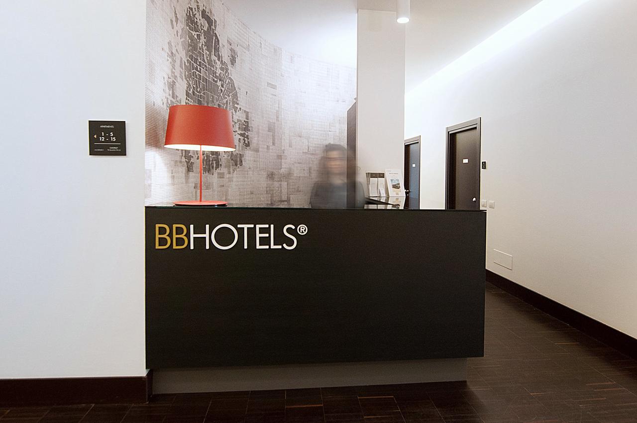 Bb Hotels Aparthotel Desuite Милан Экстерьер фото
